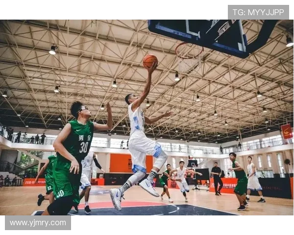 重庆攀岩队区域防守战术解析与实战应用探讨